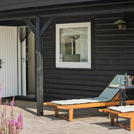 3 Bedroom Cozy In Sydals Semesterbostad